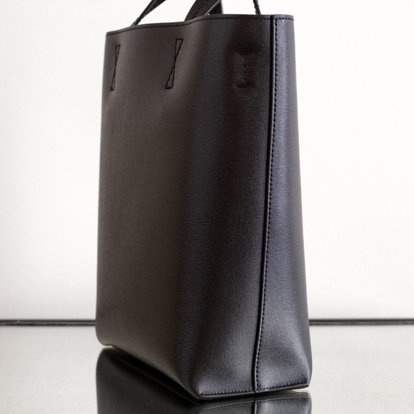 Off-White Leather Bag NOTHING NEW in Black NEW Men Women Unisex Authentic - Picture 6 of 13